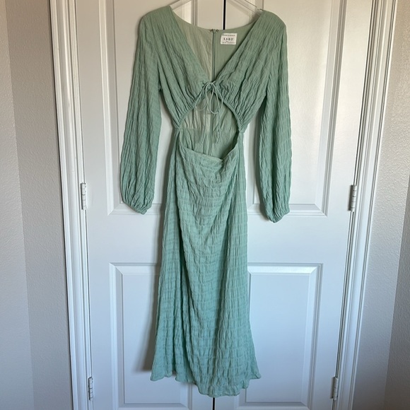 SABO SKIRT Lula Midi Dress - Picture 4 of 11